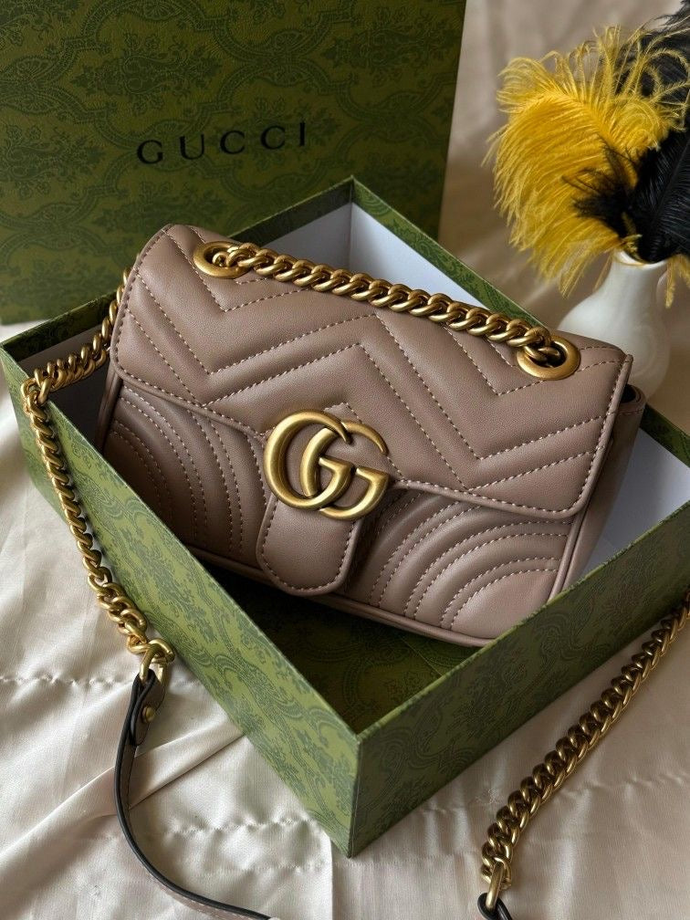 GUCCI GG Marmot with Brand Box