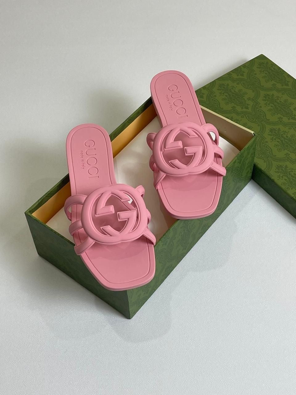GUCCI Slides