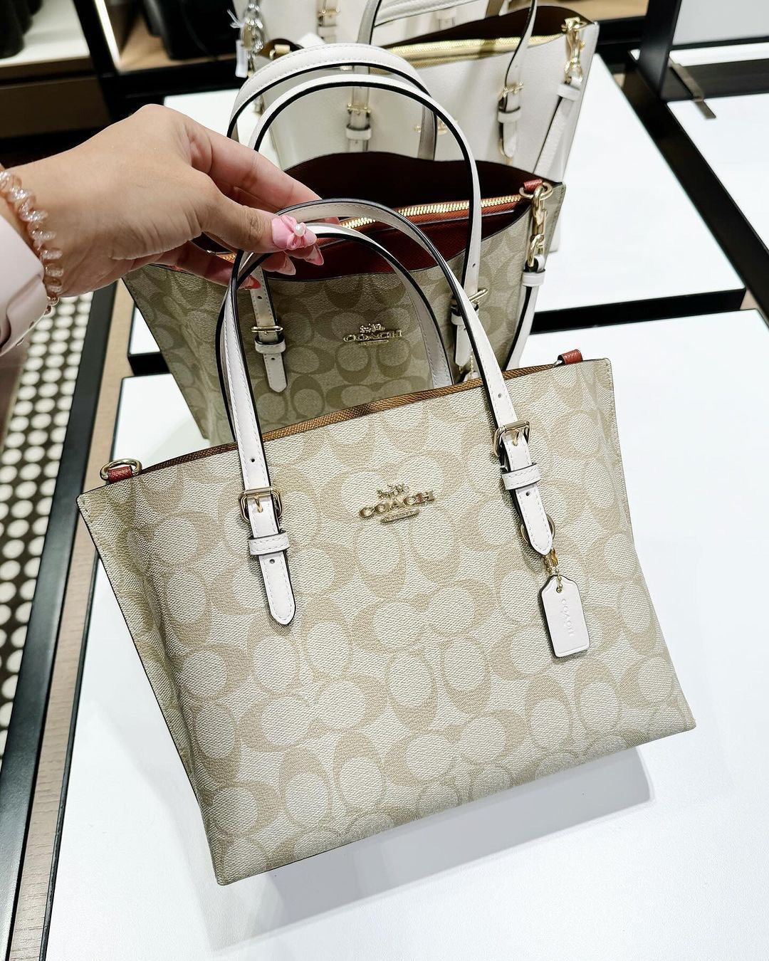 COACH Mollie Tote Bag-Genuine leather