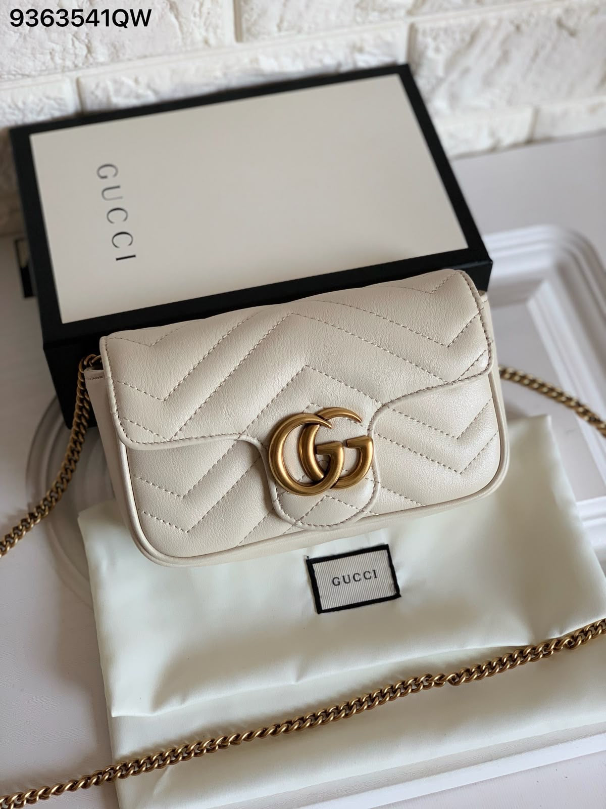 GUCCI GG Marmot with Brand Box-genuine leather