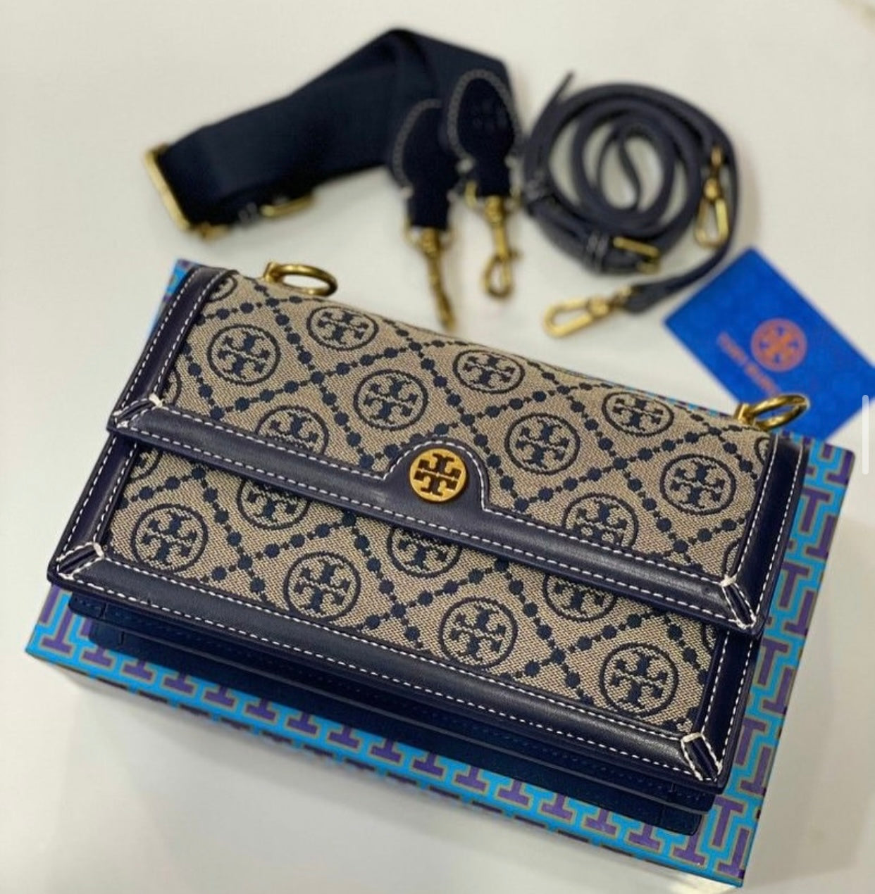 TORY BURCH Cross body bag with Brand Box