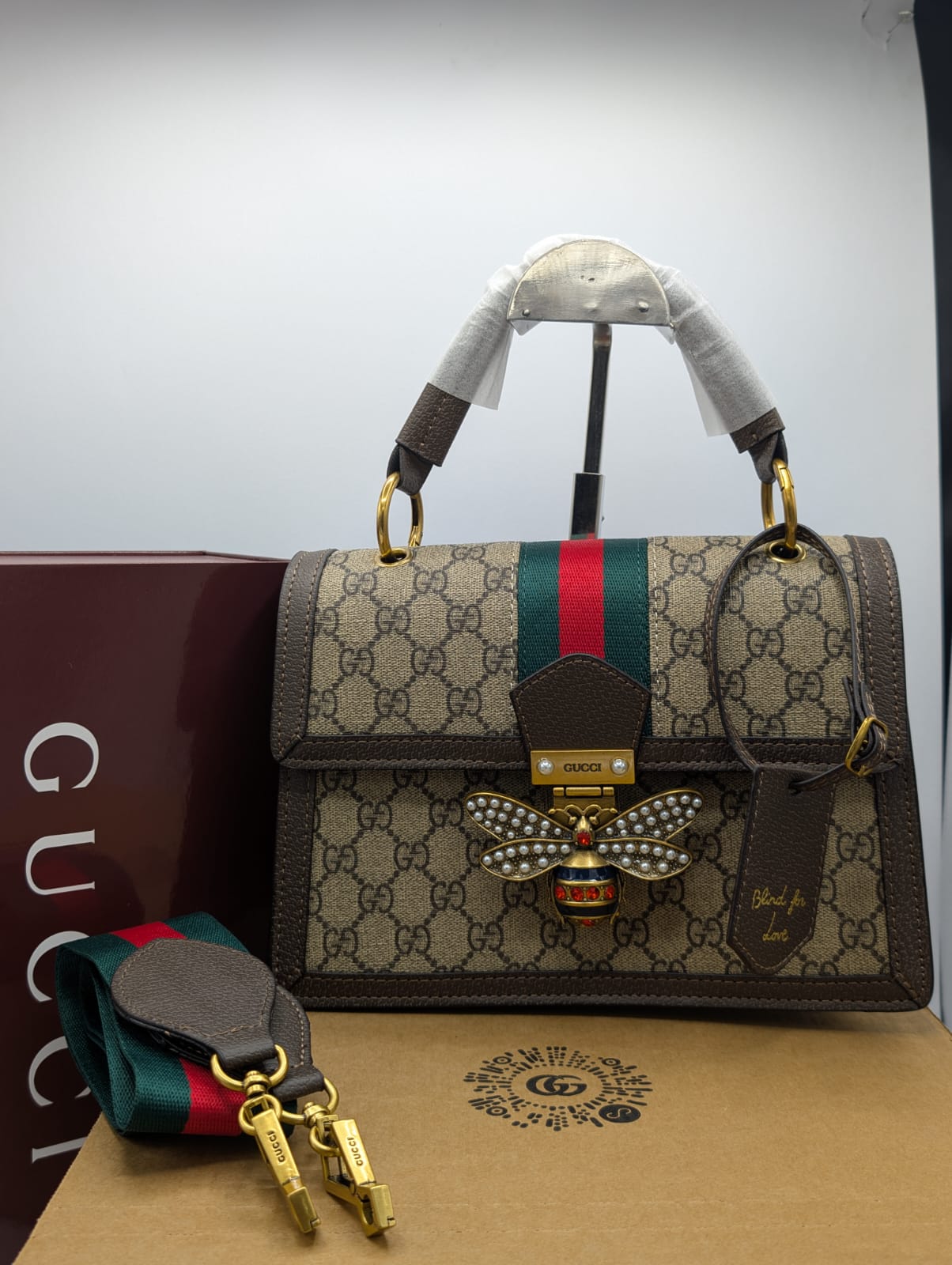 GUCCI Queen Margaret with brand box