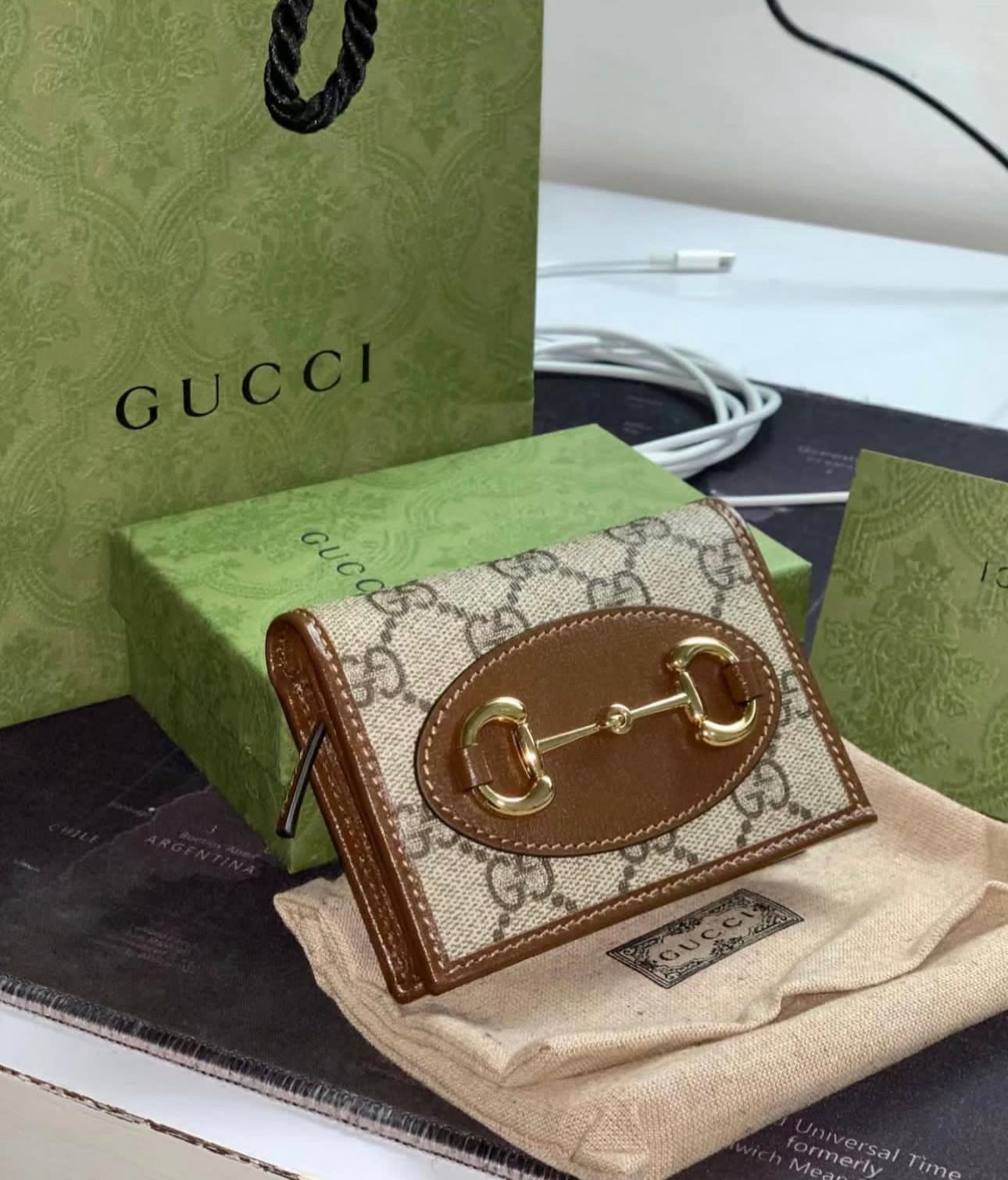 GUCCI JACKIE Wallet with Box