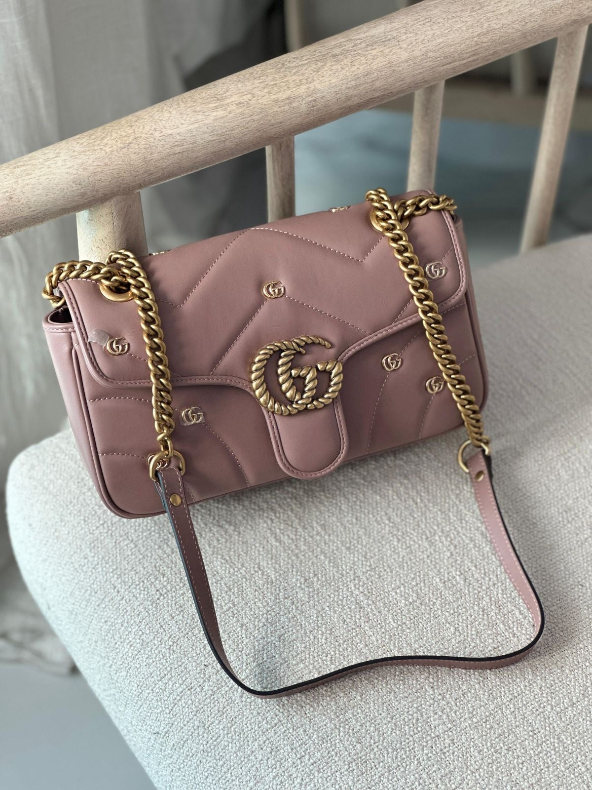 GUCCI Marmot Small leather shoulder bag with Brand box