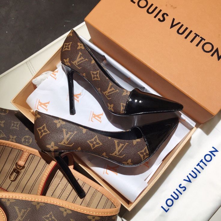 LV Heels