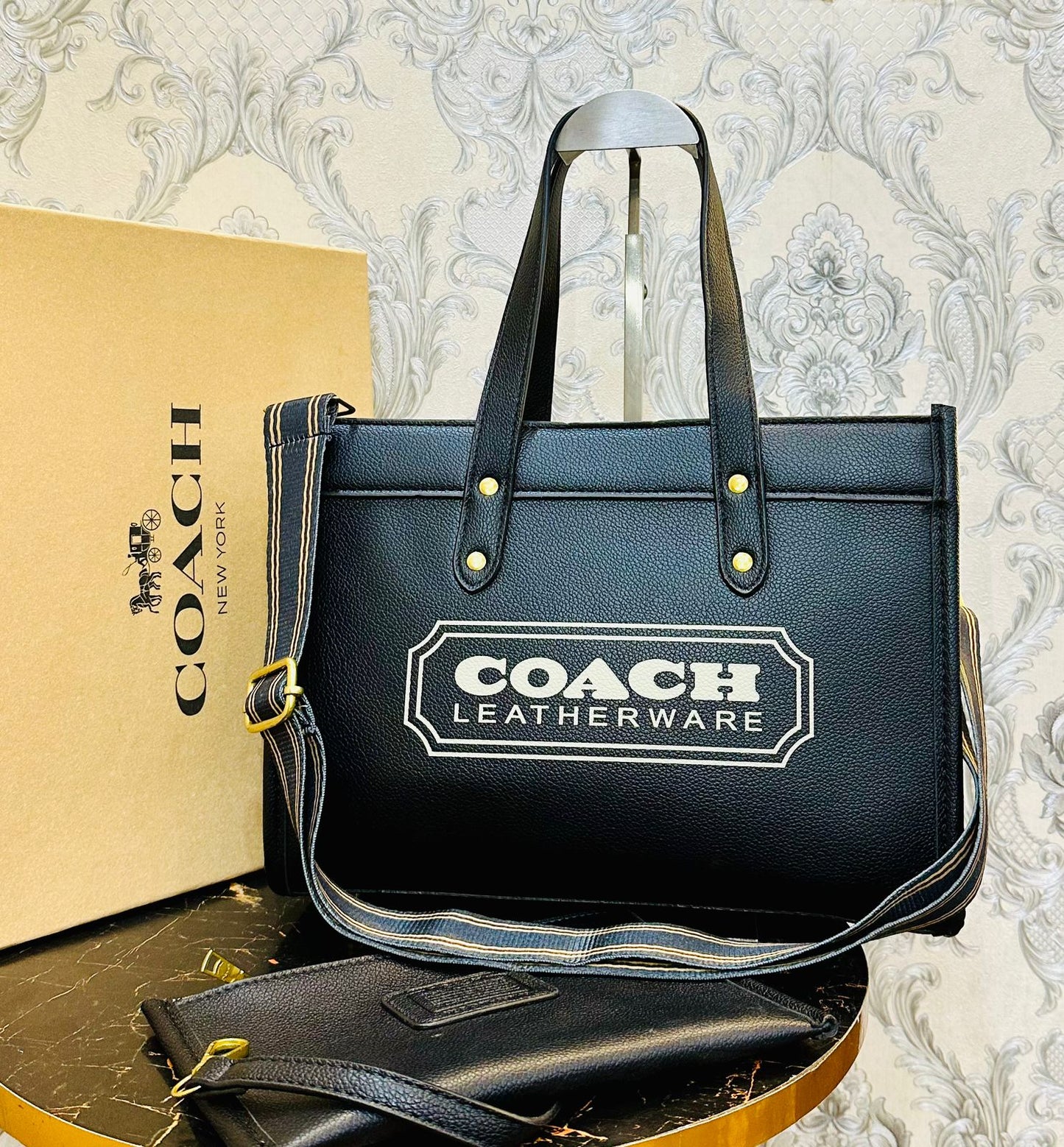 COACH Leatherware Tote Bag