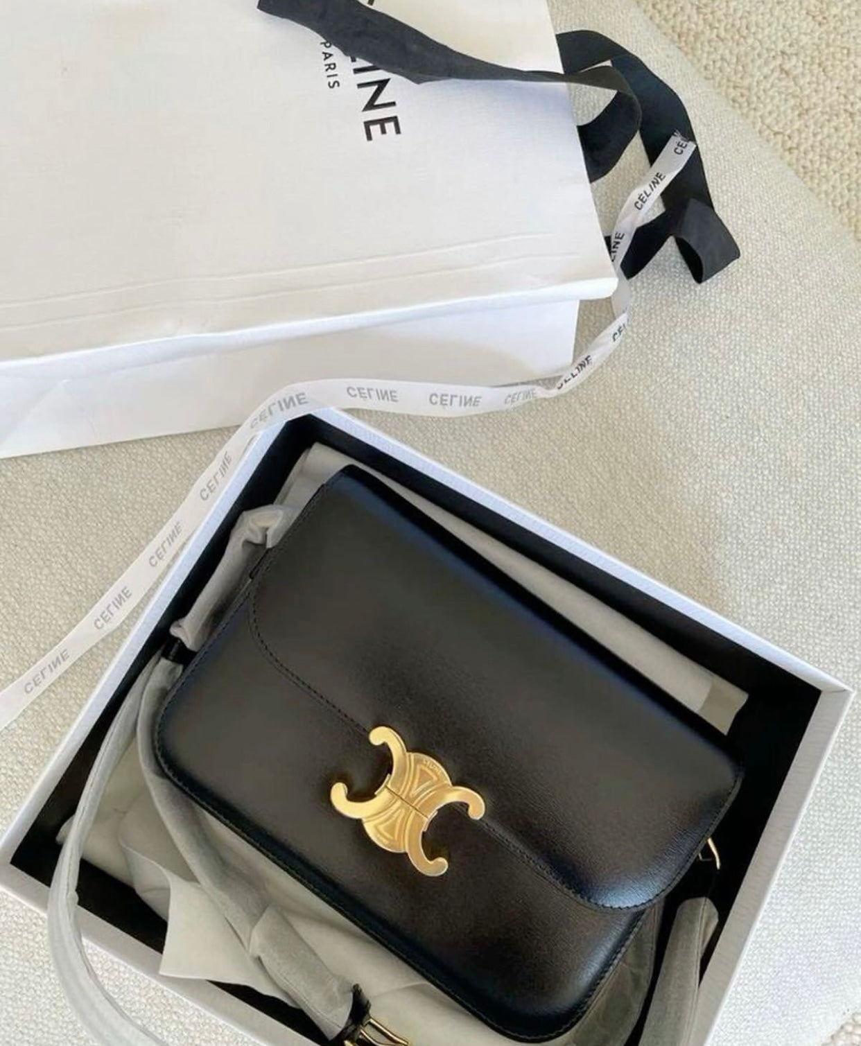 CELINE Medium Triomphe Shoulder bag with brand box