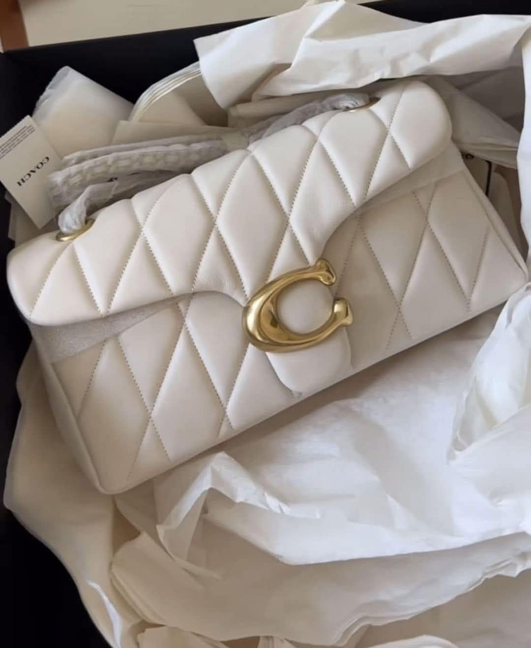 COACH Quilted 26 with brand Box