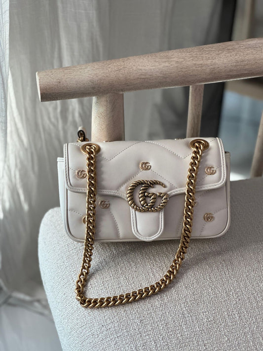 GUCCI Marmot Small leather shoulder bag with brand box