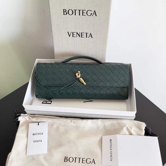 Bottega Veneta Bag with brand box