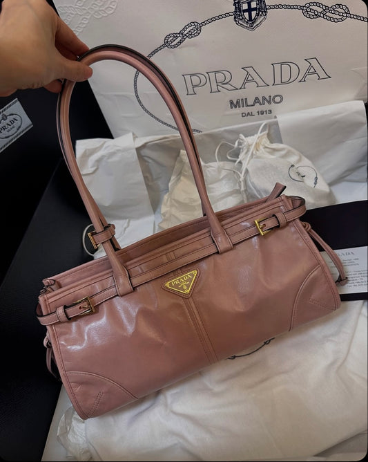 Prada Bonnie Medium -genuine leather