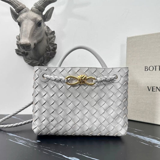 BOTTEGA VENETA Andiamo bag