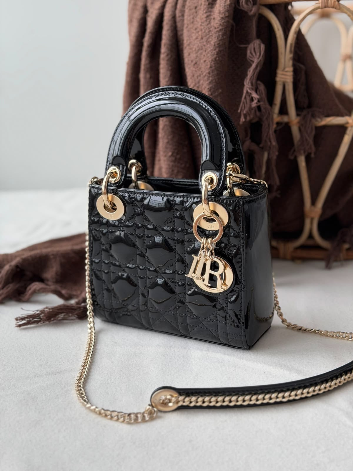 Christian Dior Lady Patent Leather with box
