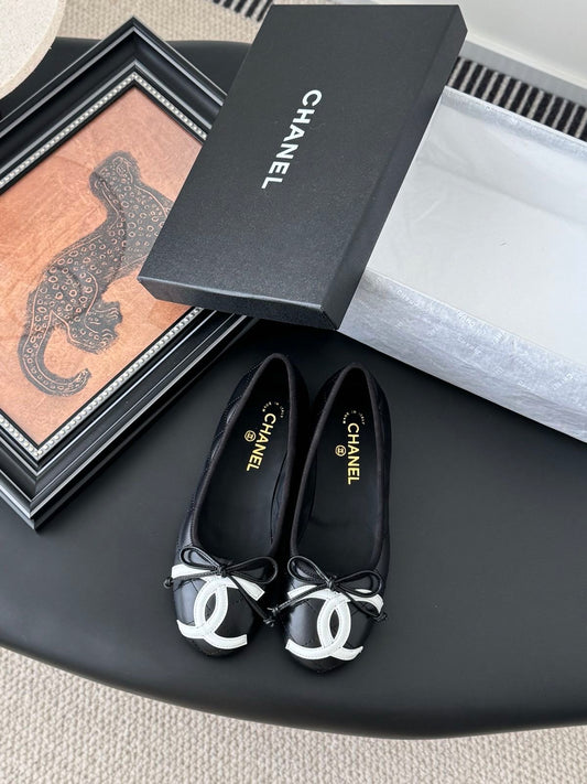 Chanel Cambo ballet flats with brand box