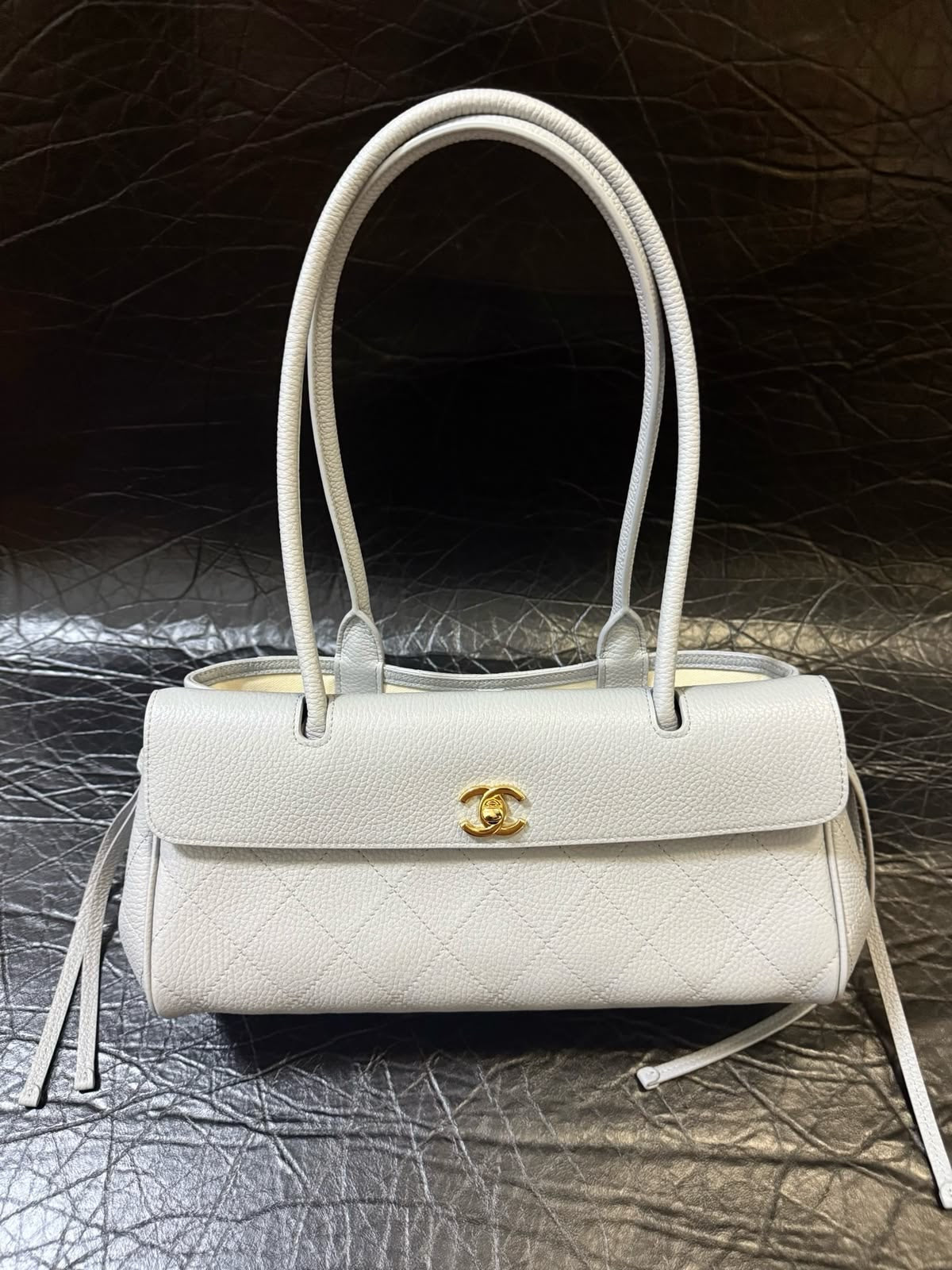 Chanel Grained Calfskin East west small tote-genuine leather