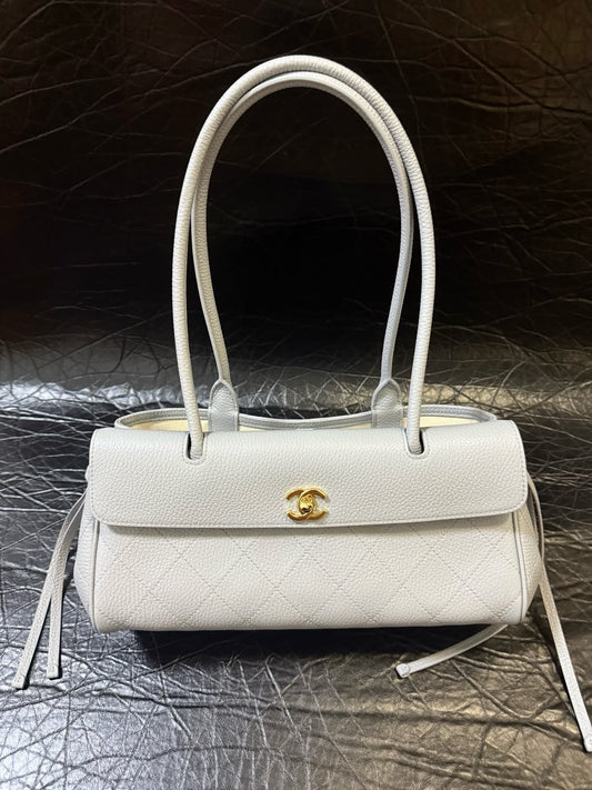 Chanel Grained Calfskin East west small tote-genuine leather