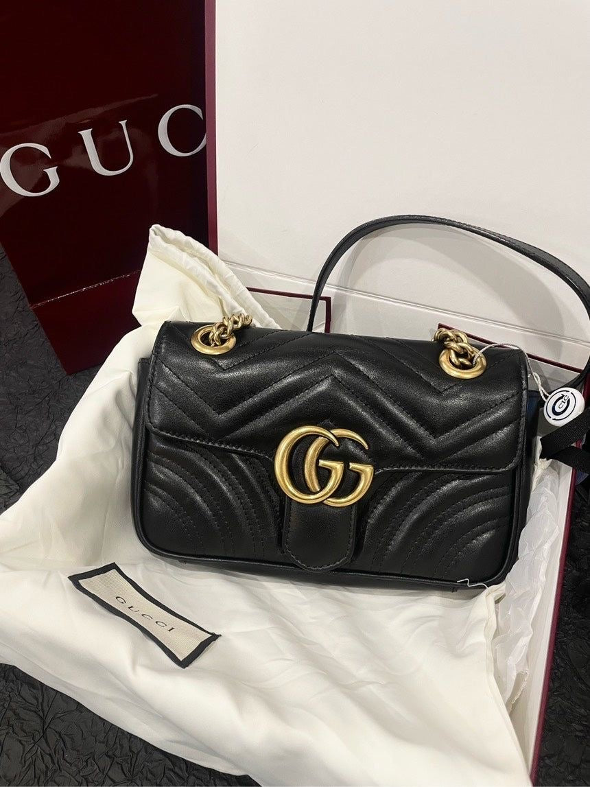 GUCCI Marmont 22 with Brand box