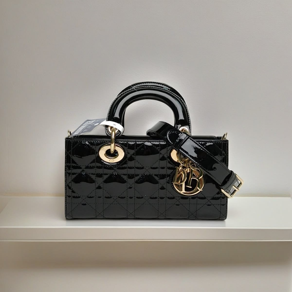 Christian Dior D-joy patent Leather with box